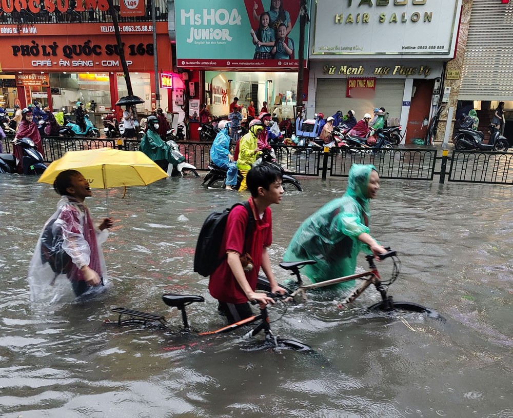 Ngày mai, 2,3 triệu học sinh Hà Nội nghỉ học - ảnh 1