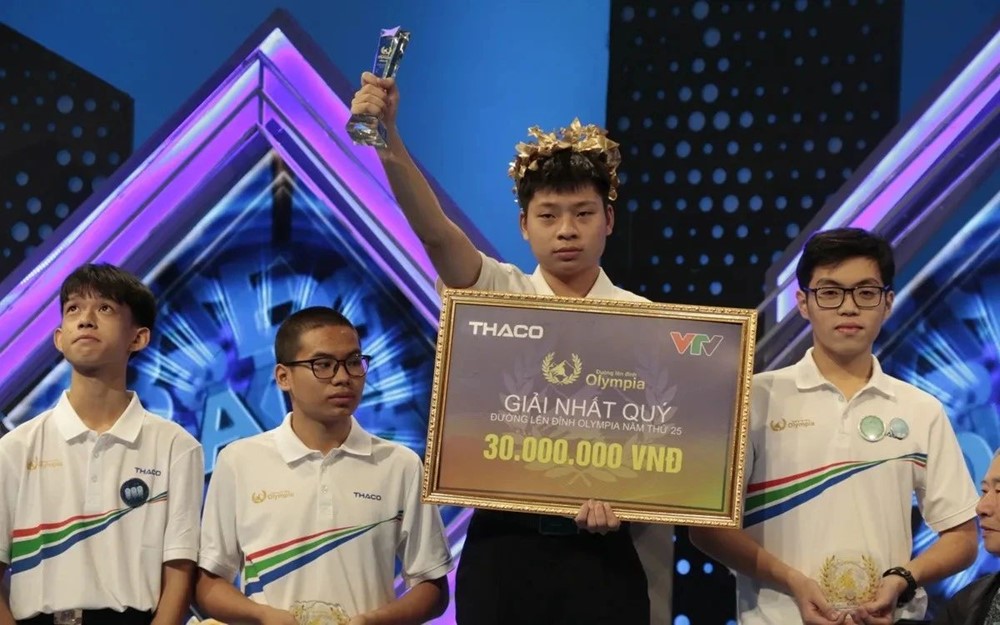 Công trình cổ trăm tuổi ở Huế xuất hiện trên tờ tiền 50.000 đồng là cầu truyền hình chung kết Olympia 2025 - ảnh 1