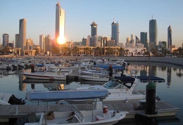 Quốc gia sở hữu 101 tỷ thùng dầu nhưng vẫn chìm trong khủng hoảng năng lượng, Chính phủ kêu gọi tắt điều hòa giữa nắng nóng 51°C - ảnh 1