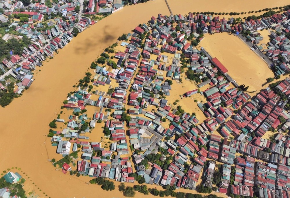 Cảnh báo mưa lớn kéo dài, bão nối tiếp bão do La Nina - ảnh 2