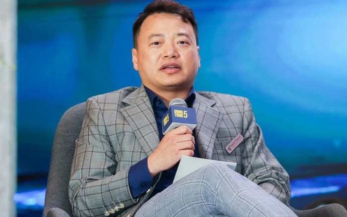 Số tài sản 'khủng' thu giữ từ vụ Shark Bình: Gần 600 cây vàng, 18 sổ đỏ, tổng giá trị khoảng 900 tỷ đồng - ảnh 1