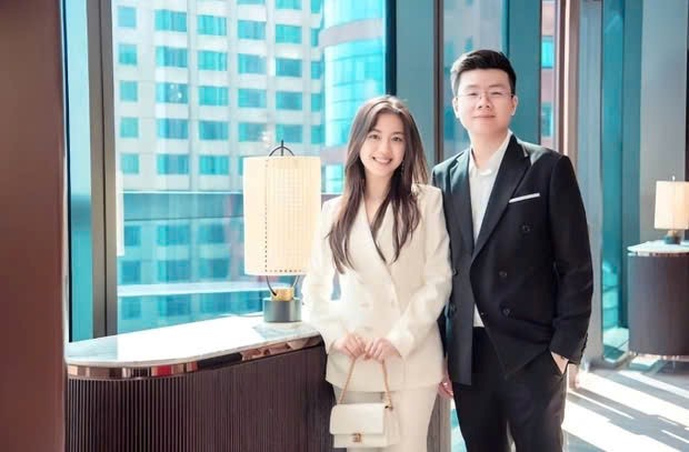 Thiếu gia kín tiếng nên duyên cùng ‘ái nữ nghìn tỷ’ Tập đoàn Sơn Kim: Học vấn khủng, người thừa kế ‘thiên đường mua sắm’  - ảnh 6