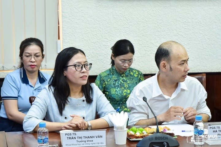 Nữ ứng viên giáo sư duy nhất ngành Vật lý năm 2025: Là Trưởng khoa của trường đại học nổi tiếng, Nhà giáo trẻ tiêu biểu - ảnh 1