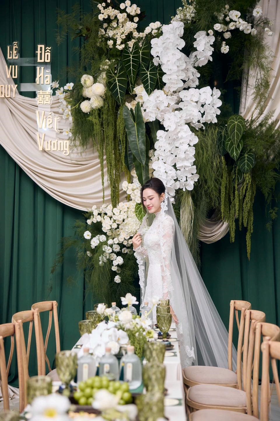 Cận cảnh đám cưới Hoa hậu Đỗ Hà và thiếu gia Tập đoàn Sơn Hải: Rạp cưới 'siêu khủng', khoảng 1.000 khách mời tham dự - ảnh 7