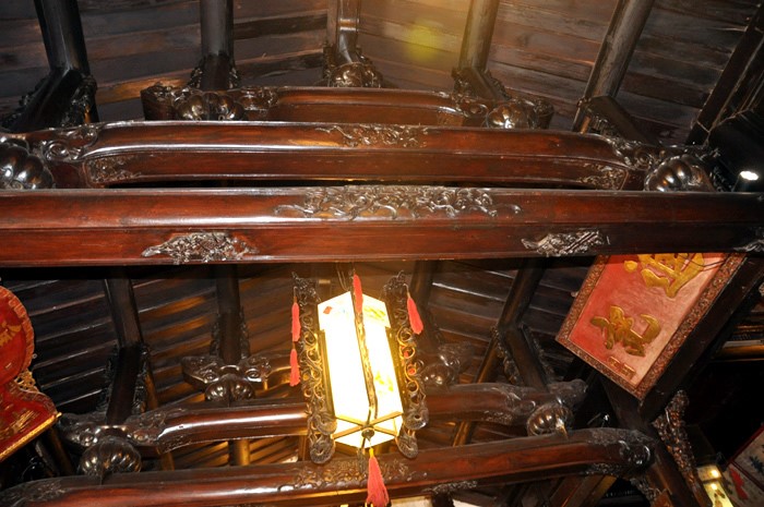 Ngôi nhà gần 300 tuổi làm bằng gỗ quý, được công nhận Di tích Lịch sử Văn hóa Quốc gia - ảnh 7