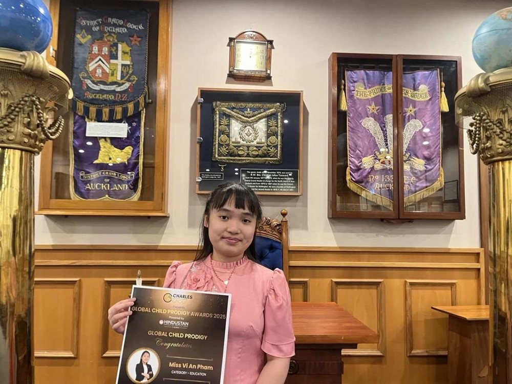 Thần đồng gốc Việt thuộc nhóm 2% thông minh nhất thế giới, 14 tuổi tốt nghiệp Đại học, đam mê AI và an ninh mạng - ảnh 1