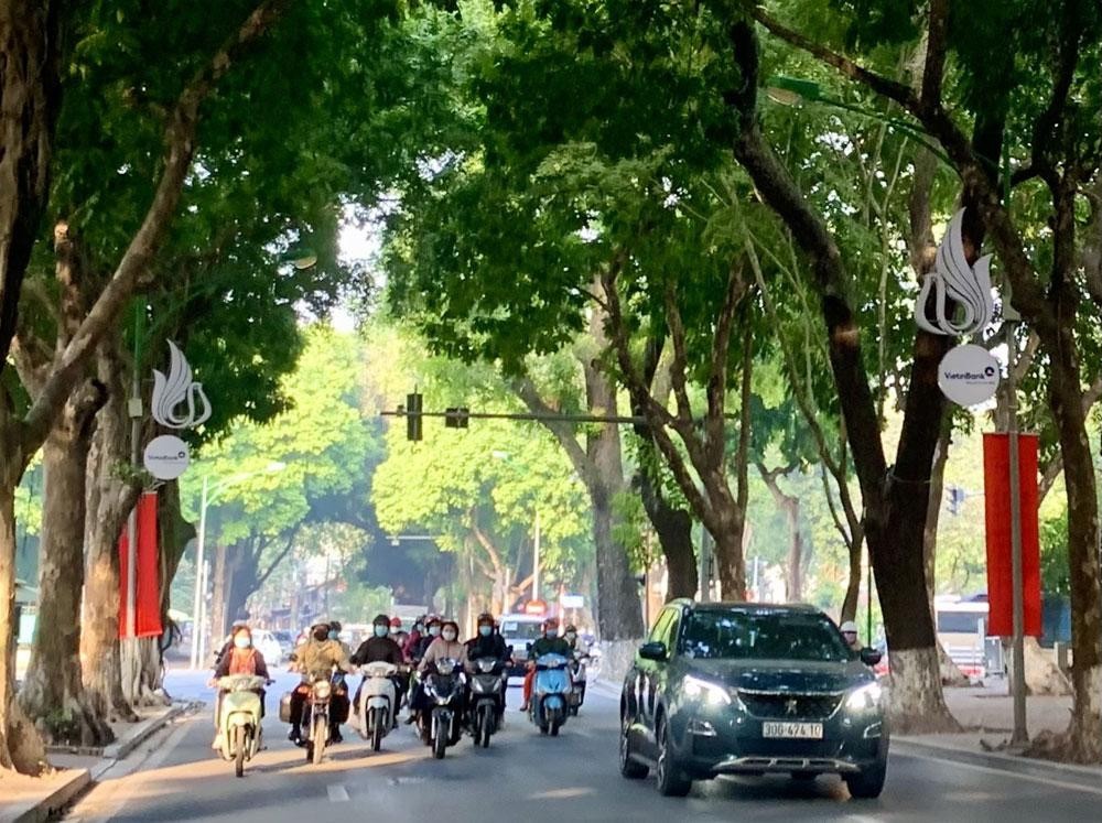 Miền Bắc có thời tiết ngày nóng, đêm lạnh đến bao giờ? - ảnh 1