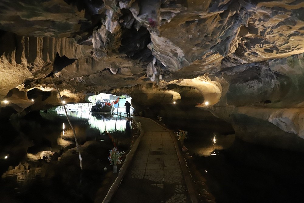 Việt Nam có một hang động từng nằm sâu dưới đáy biển, được mệnh danh là 'pháo đài đá' trong kháng chiến - ảnh 2