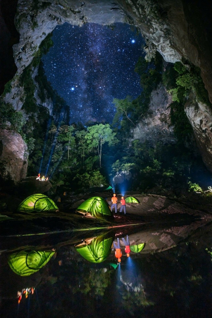 'Hố sụt tử thần' sâu nhất Việt Nam được hình thành từ hàng triệu năm trước, khung cảnh bên trong gây choáng ngợp - ảnh 4