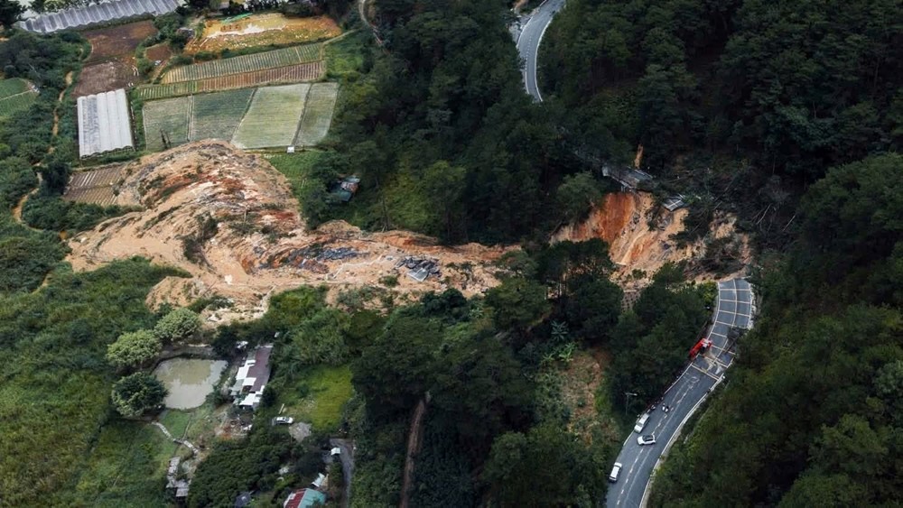 Hỗ trợ khẩn cấp 700 tỷ đồng cho 4 tỉnh - ảnh 2