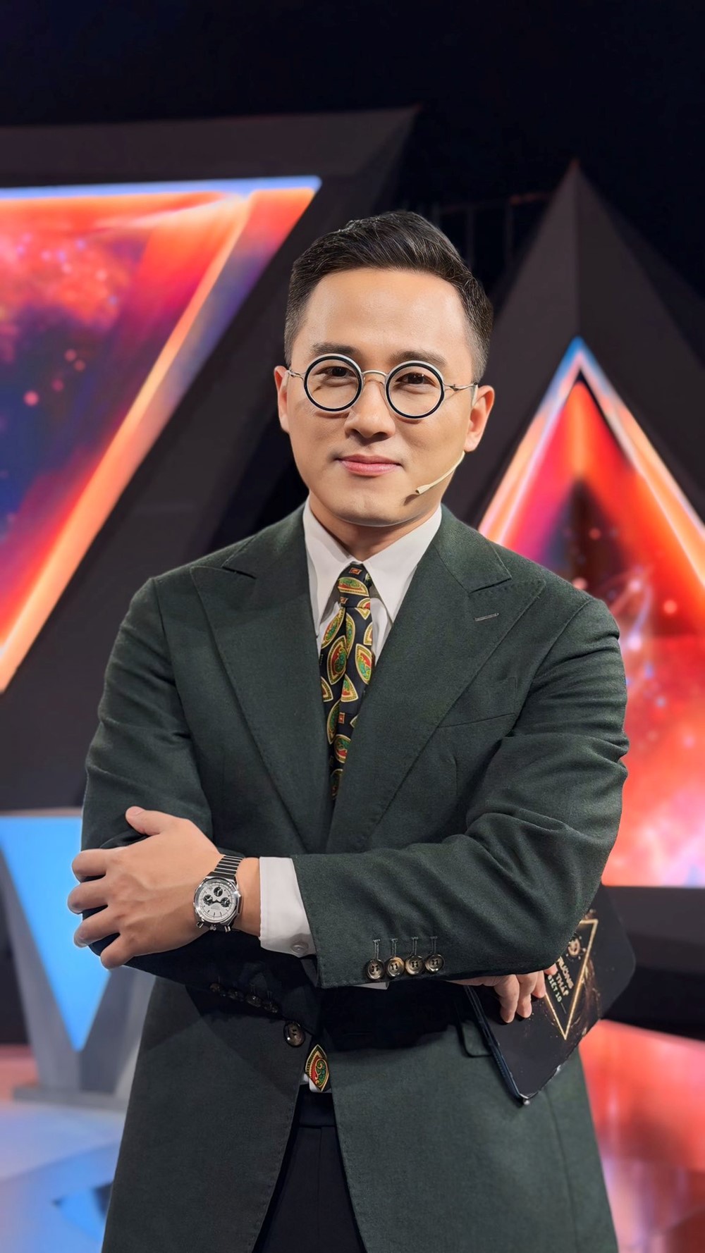 MC dẫn Olympia hơn 12 năm có nhiệm vụ mới - ảnh 1