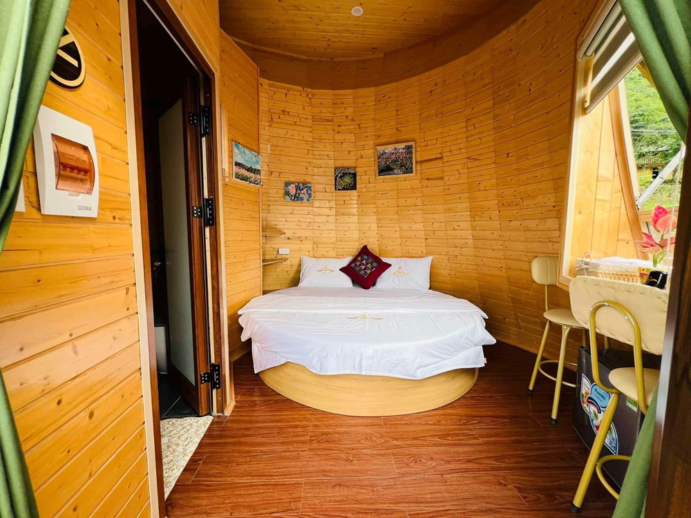 Ngôi nhà hình trống đồng làm từ đất sét xác lập kỷ lục Việt Nam - ảnh 3