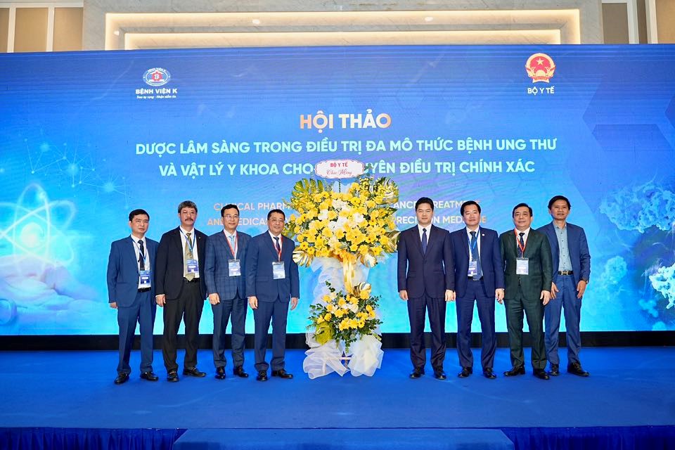Tin vui: Bệnh nhân ung thư có thể sống thêm 3 năm nhờ thuốc thế hệ mới - ảnh 2