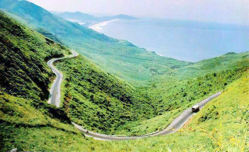 Huy động 120.000 cán bộ, chiến sĩ, TNXP xây dựng nên tuyến đường 20.000km trên địa hình hiểm trở, huyền thoại của lịch sử Việt Nam - ảnh 1