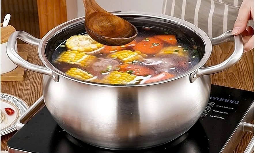 Vì sao không nên ủ canh chua, canh mặn trong nồi inox qua đêm?  - ảnh 1