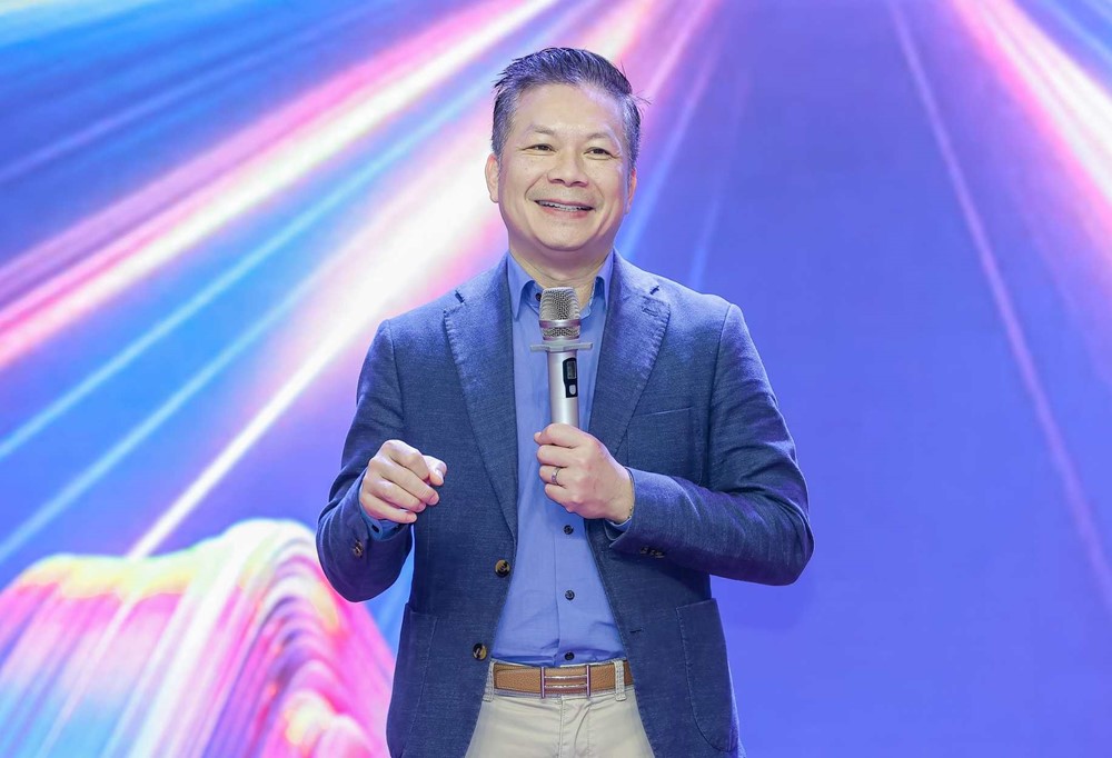 Những phát ngôn của Shark Hưng từng gây tranh cãi: 'Đi ngủ là vô ích, không hiểu sao con người phải ngủ nhiều thế!' - ảnh 2