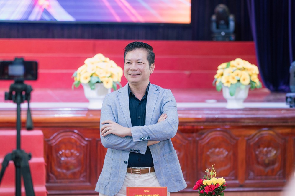 Những phát ngôn của Shark Hưng từng gây tranh cãi: 'Đi ngủ là vô ích, không hiểu sao con người phải ngủ nhiều thế!' - ảnh 1