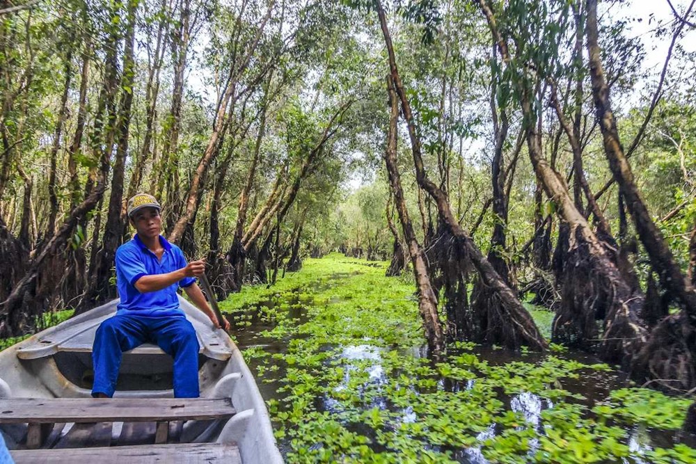 Truyền thông quốc tế gợi ý 3 trải nghiệm 'đáng để đi nhất Việt Nam': Nơi là 'Vương quốc mắm', nơi được ví như kỳ quan của miền Trung - ảnh 2