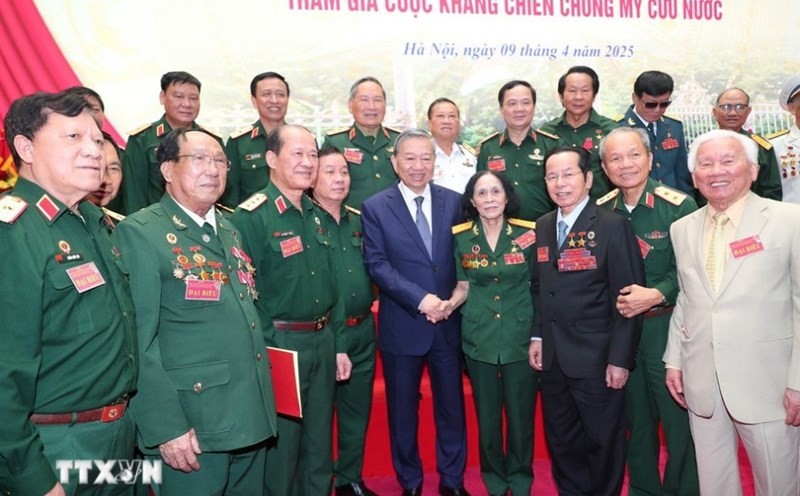 Thanh niên xung phong chính thức được tăng trợ cấp hằng tháng - ảnh 1