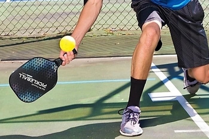 Người đàn ông 50 tuổi ngừng tim đột ngột khi chơi pickleball: Bác sĩ lý giải nguyên nhân - ảnh 2