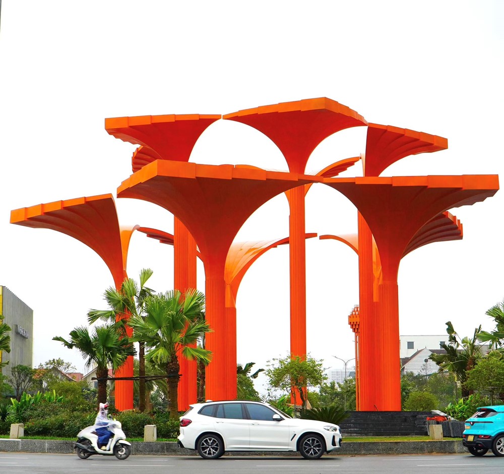 Nhìn tháp hoa đăng ở Hà Tĩnh bằng tâm thế văn hóa đô thị, đừng vội… - ảnh 3