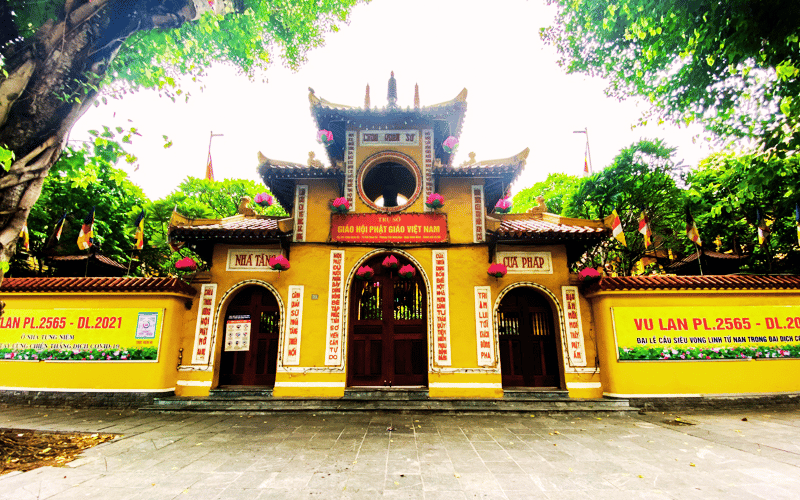 Ngôi chùa hơn 500 năm linh thiêng bậc nhất Thủ đô, từng đón hơn 5 triệu lượt Phật tử chiêm bái trong 4 ngày - ảnh 1