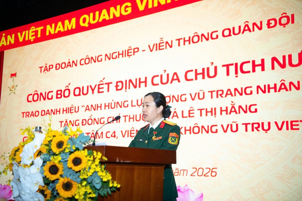 Chính thức phong tặng Anh hùng Lực lượng vũ trang nhân dân cho nữ Thượng tá nghiên cứu tên lửa của Viettel - ảnh 2