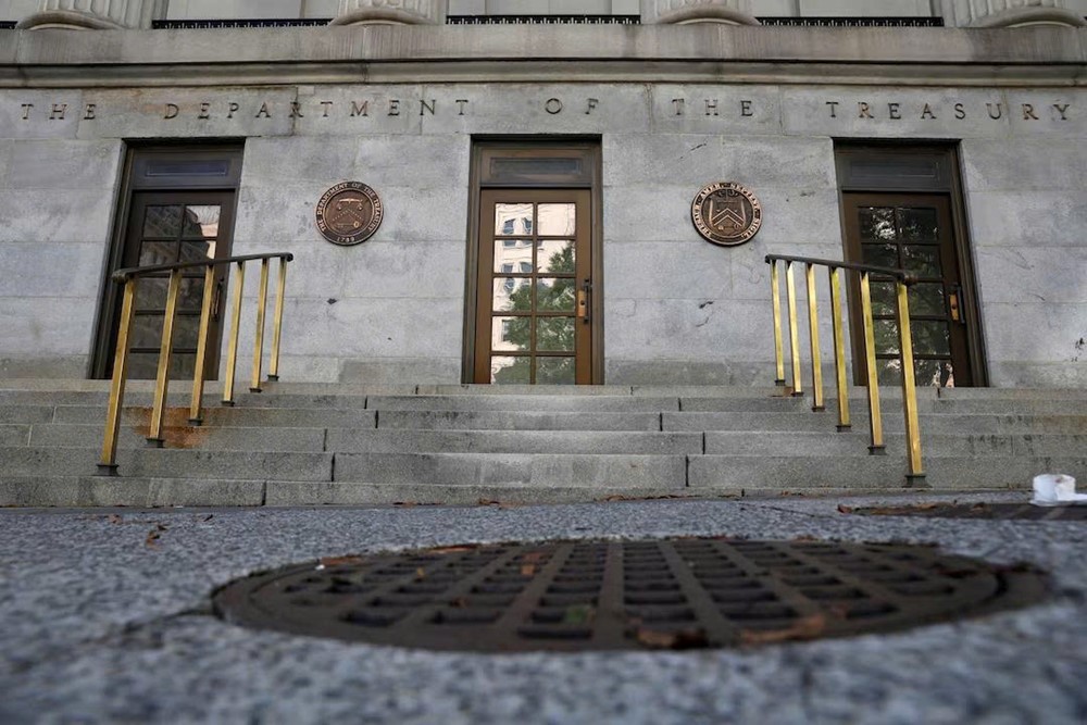 Thu được số tiền lớn chưa từng thấy từ thuế quan, ngân sách Mỹ vẫn thâm hụt kỷ lục - ảnh 1