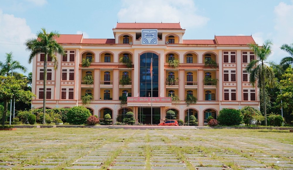 Ngôi trường chuyên duy nhất có 3 thủ khoa HSG quốc gia 2026, mang tên Danh nhân văn hóa thế giới nổi tiếng - ảnh 3