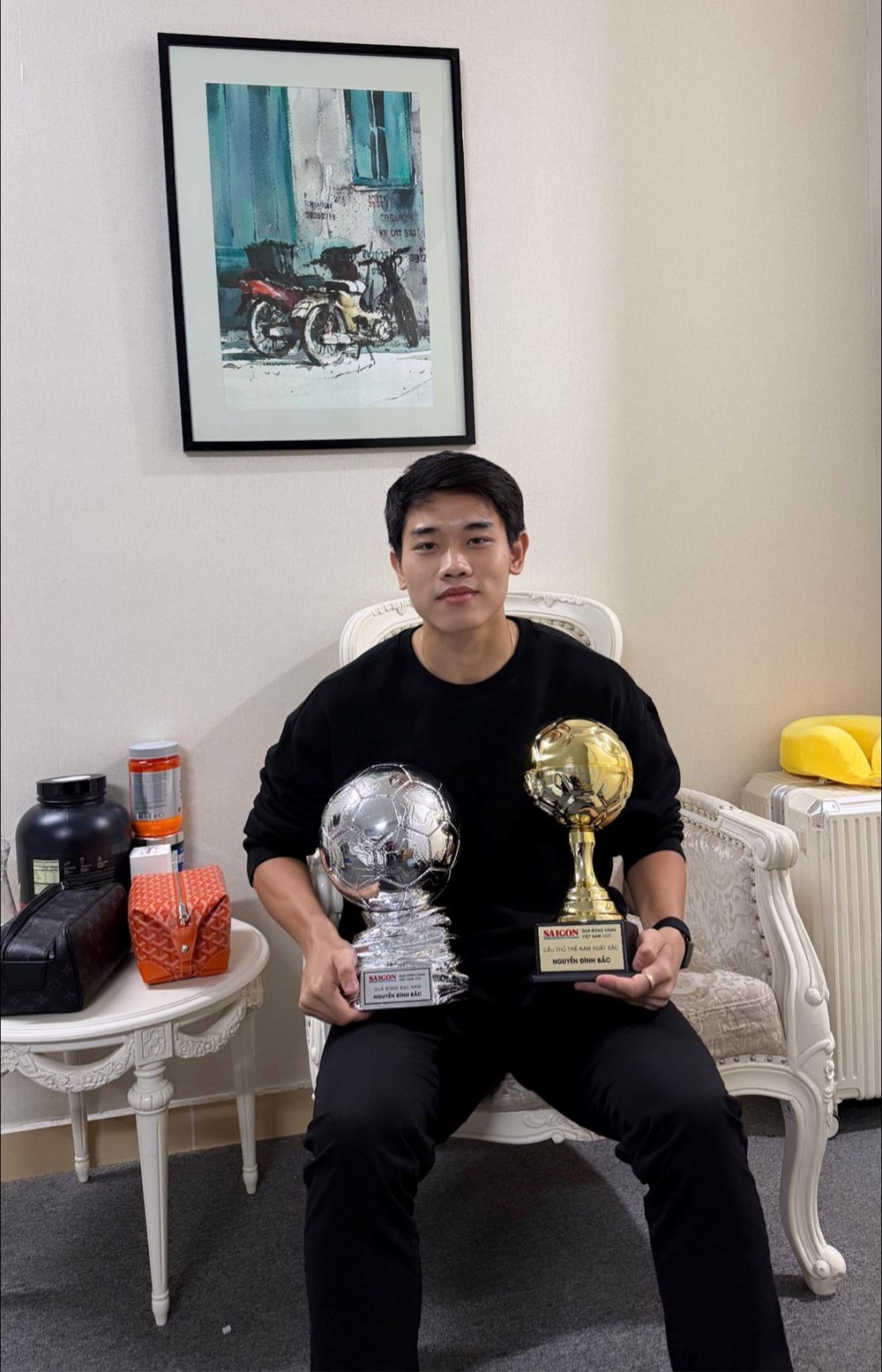Chàng trai Nghệ An SN 2004 khiến trung tâm thương mại 'vỡ trận': Cầu thủ đầu tiên làm nên lịch sử của bóng đá Đông Nam Á, được định giá 9,2 tỷ - ảnh 4