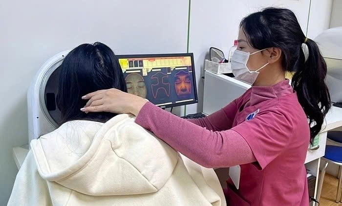 Nhiều người hỏng mặt sát Tết vì làm đẹp 'siêu tốc', chuyên gia y tế khuyến cáo - ảnh 2