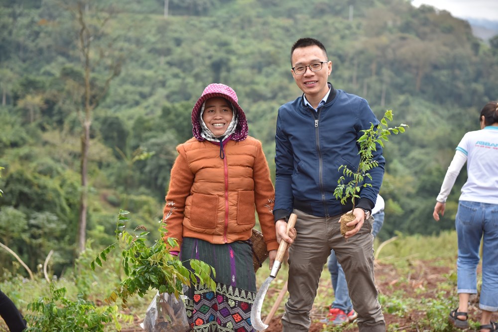 Abbank thành công gây quỹ 50.000 cây gỗ lớn cho các gia đình khó khăn tỉnh Quảng Bình - ảnh 3
