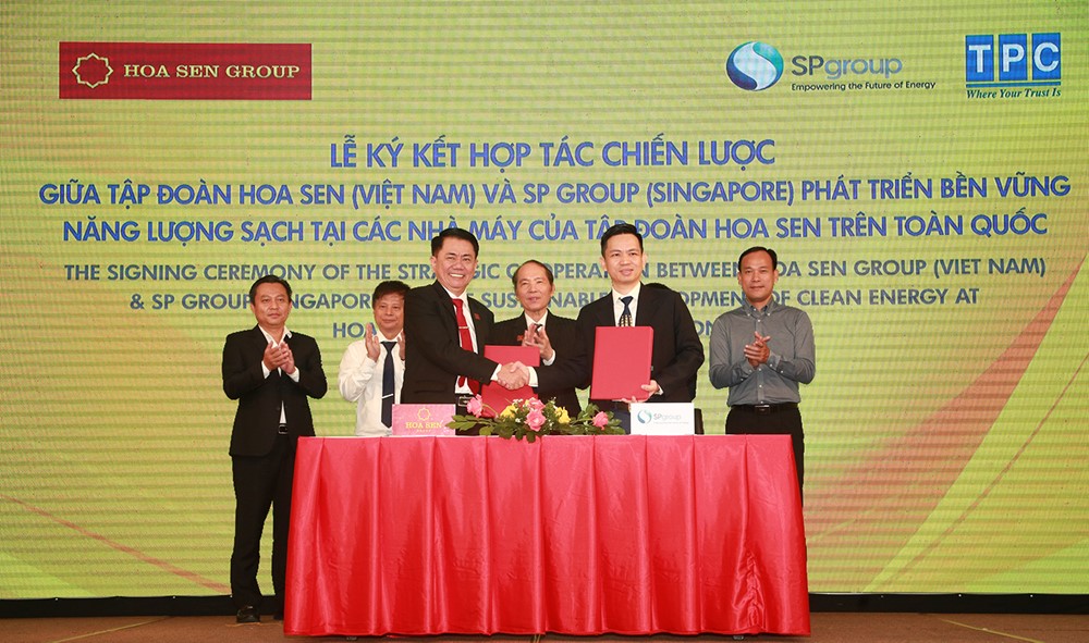 Tập đoàn Hoa Sen ký kết hợp tác hướng đến phát triển bền vững năng lượng sạch - ảnh 1