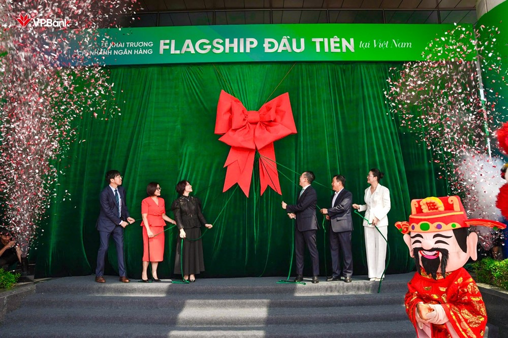 Có gì tại chi nhánh Flagship đầu tiên tại Việt Nam trong lĩnh vực ngân hàng? - ảnh 1