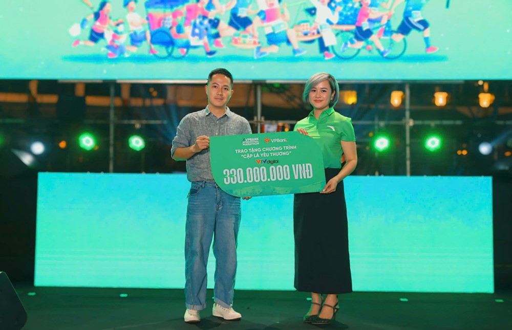 Khai mạc giải chạy VPBank Hanoi International Marathon 2024 - ảnh 4