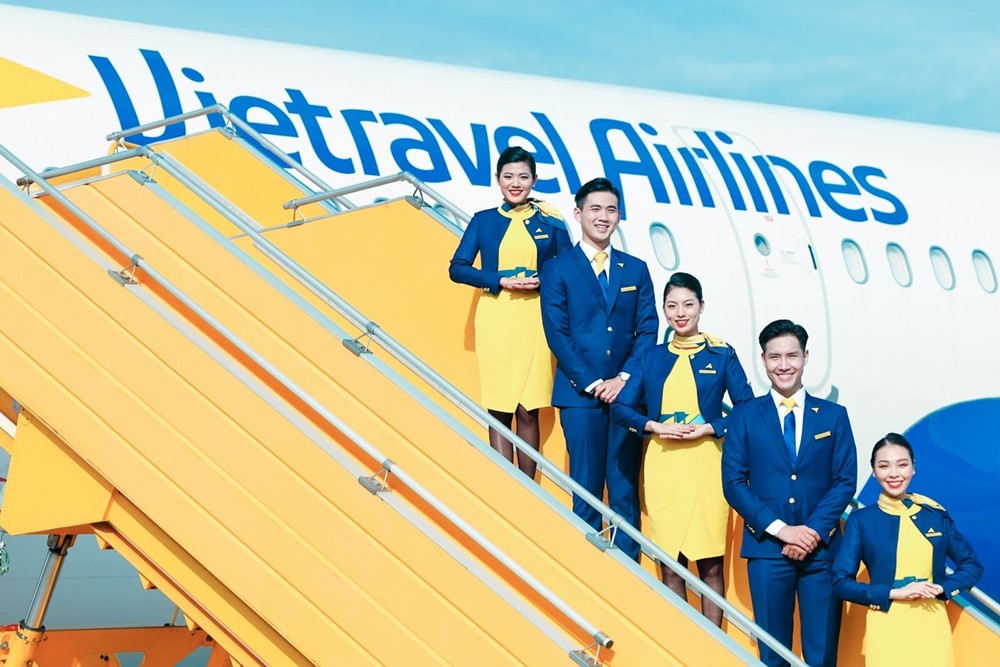 Bầu Hiển bất ngờ rót vốn vào Vietravel Airlines - ảnh 2