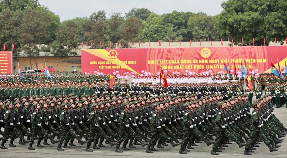 Đi xem diễu binh 30/4: Cần lưu ý gì để có trải nghiệm trọn vẹn? - ảnh 1