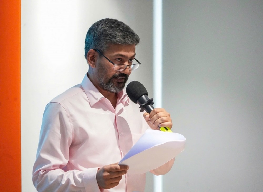 ông Raj Kumar – Giám đốc VietED Group phát biểu
