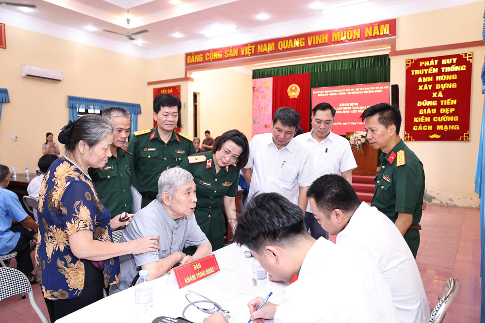 Hành trình tri ân: Nghĩa tình người thầy thuốc áo lính - ảnh 6