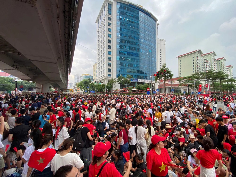 Trực tiếp: Sơ duyệt cấp Nhà nước diễu binh, diễu hành kỷ niệm 80 năm Quốc khánh - ảnh 39