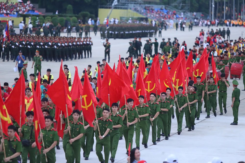 Trực tiếp: Sơ duyệt cấp Nhà nước diễu binh, diễu hành kỷ niệm 80 năm Quốc khánh - ảnh 17