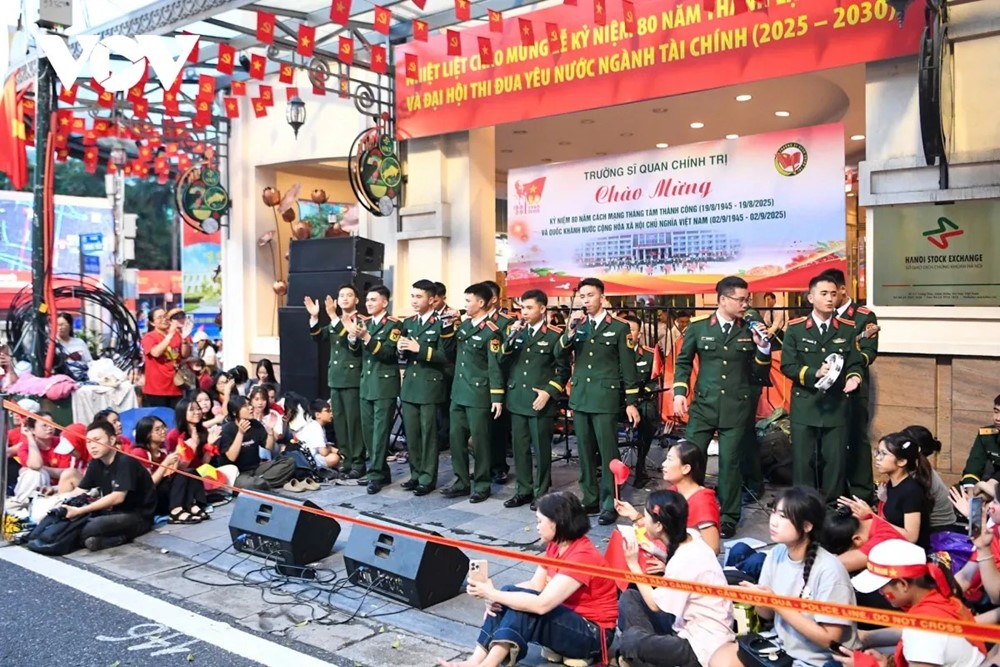 Cập nhật: Các khối diễu binh, diễu hành đã sẵn sàng tổng duyệt tại Quảng trường Ba Đình - ảnh 6