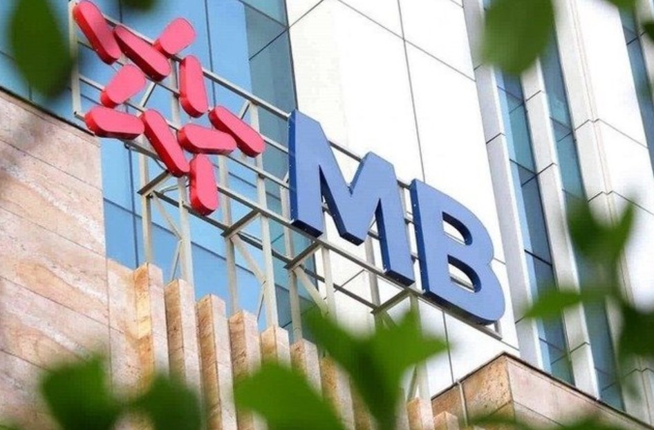 MB cộng thêm lãi suất đến 0,8%/năm cho khách hàng gửi tiết kiệm trực tuyến - ảnh 1