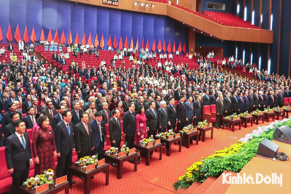 Toàn cảnh phiên khai mạc Đại hội đại biểu Đảng bộ Thành phố Hà Nội lần thứ XVIII, nhiệm kỳ 2025-2030 - ảnh 2