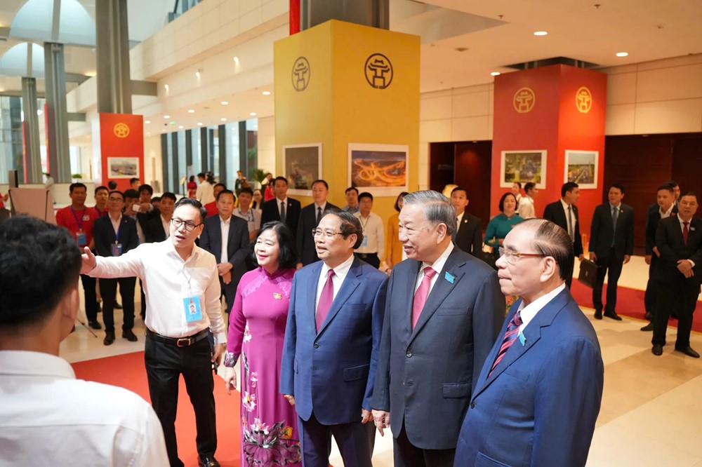 Khai mạc trọng thể Đại hội đại biểu Đảng bộ Thành phố Hà Nội lần thứ XVIII, nhiệm kỳ 2025 - 2030 - ảnh 3