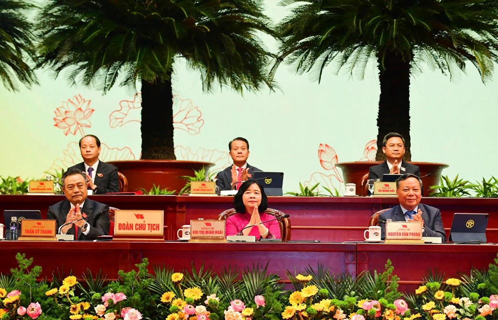 Khai mạc trọng thể Đại hội đại biểu Đảng bộ Thành phố Hà Nội lần thứ XVIII, nhiệm kỳ 2025 - 2030 - ảnh 5