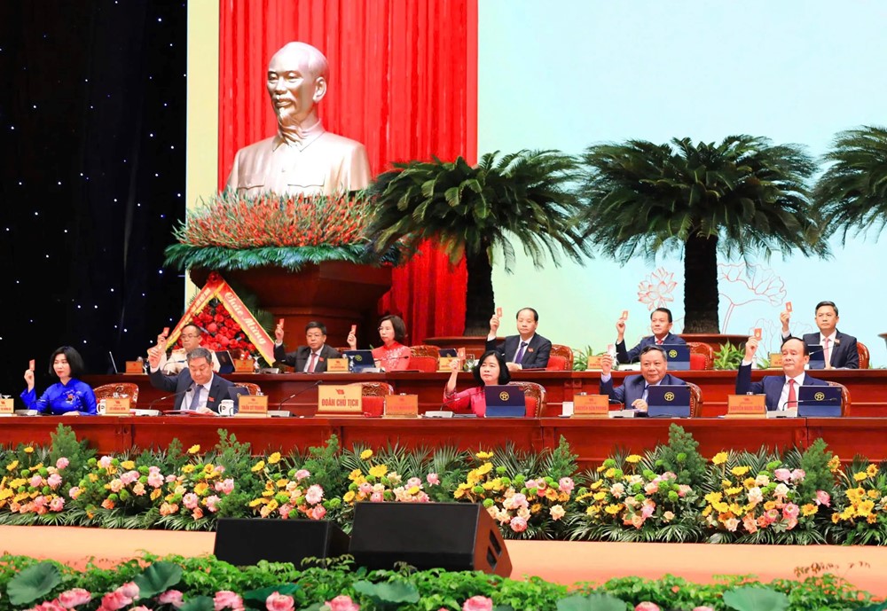 Khai mạc trọng thể Đại hội đại biểu Đảng bộ Thành phố Hà Nội lần thứ XVIII, nhiệm kỳ 2025 - 2030 - ảnh 9