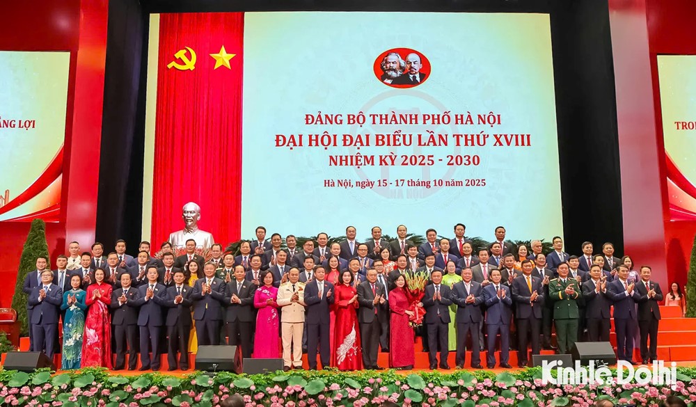 Ra mắt Ban Chấp hành Đảng bộ Thành phố Hà Nội khóa XVIII, nhiệm kỳ 2025 - 2030 - ảnh 2