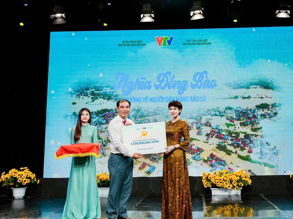 Đồng hành cùng Hà Nội, Sunshine Group đóng góp 5 tỷ đồng chung tay “vì người nghèo” và an sinh xã hội năm 2025 - ảnh 2