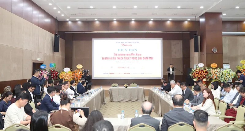 Từng bước ổn định thị trường vàng - ảnh 3